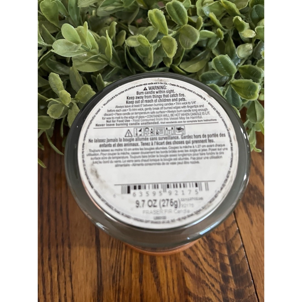 WoodWick Medium Hourglass Fraser Fir Jar Candle 9.7oz Crackling Wood Wick Brand - Picture 4 of 4